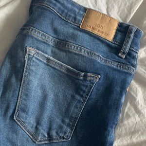 Zara ripped skinny jeans